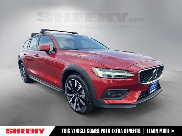 2022 Volvo V60 Cross Country