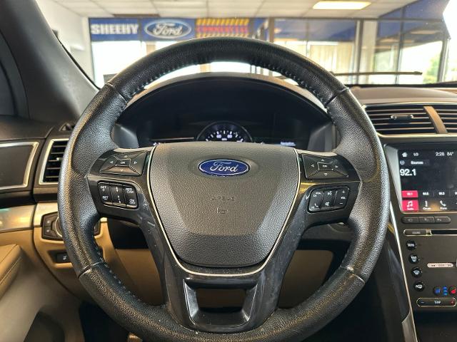 Used 2017 Blue Jeans Metallic Ford  image 17
