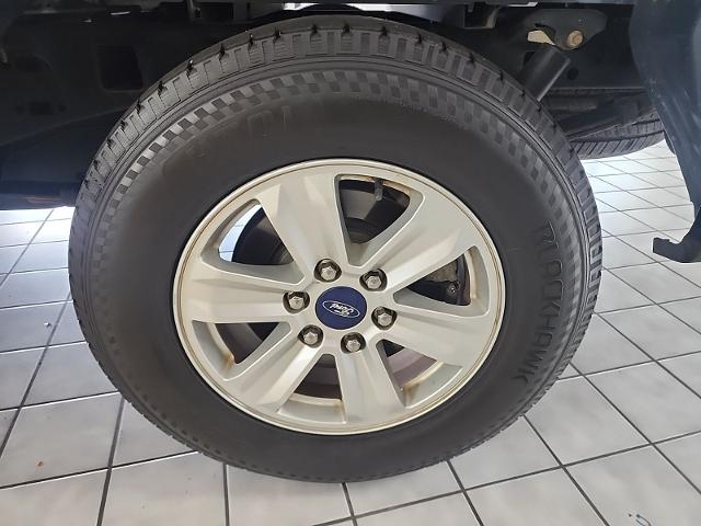 Used 2016 Blue Jeans Metallic Ford  image 24