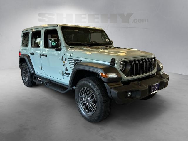 Used 2024 Earl Clearcoat Jeep  image 2
