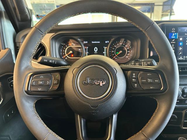 Used 2024 Earl Clearcoat Jeep  image 20