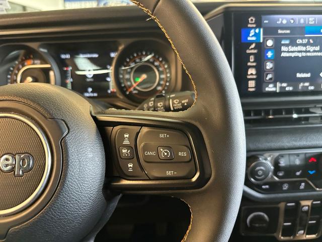 Used 2024 Earl Clearcoat Jeep  image 23