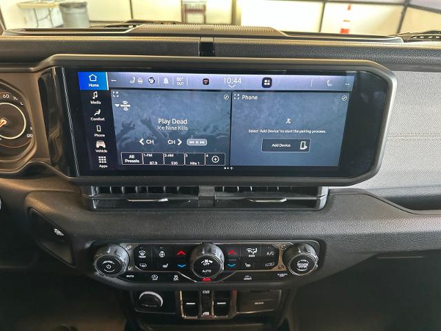 Used 2024 Earl Clearcoat Jeep  image 5