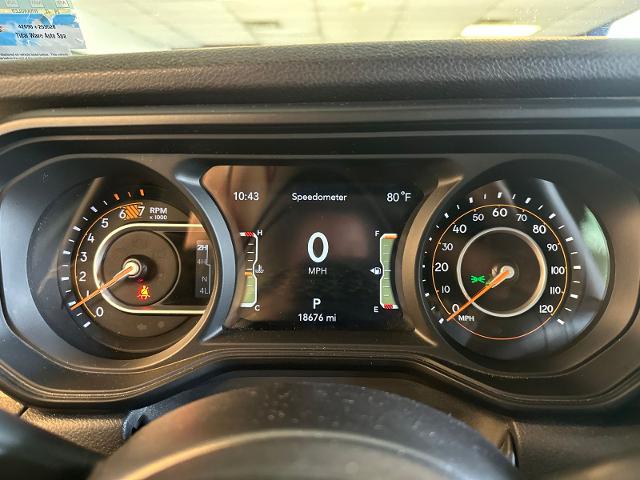 Used 2024 Earl Clearcoat Jeep  image 6