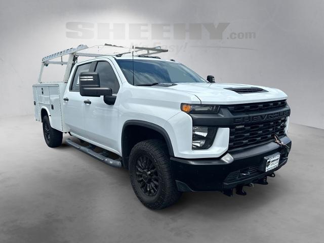 Used 2020 Summit White Chevrolet  image 2