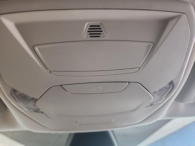 Used 2018 Magnetic Metallic Ford  image 24