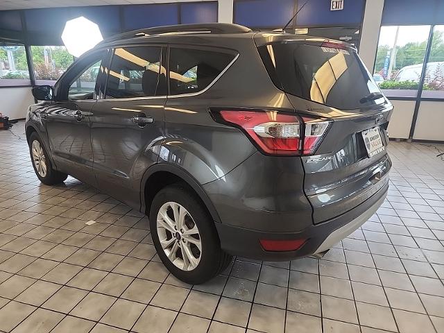 Used 2018 Magnetic Metallic Ford  image 5