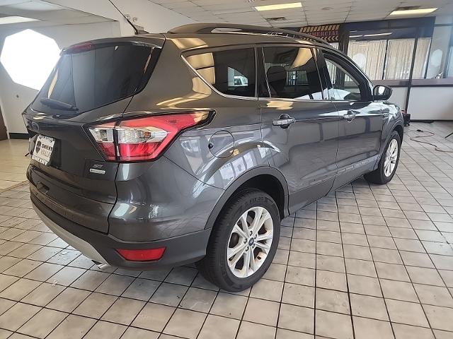 Used 2018 Magnetic Metallic Ford  image 7