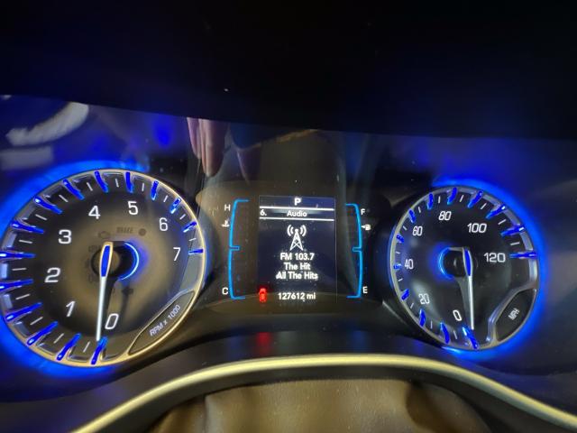 Used 2017 Brilliant Black Crystal Pearlcoat Chrysler  image 6