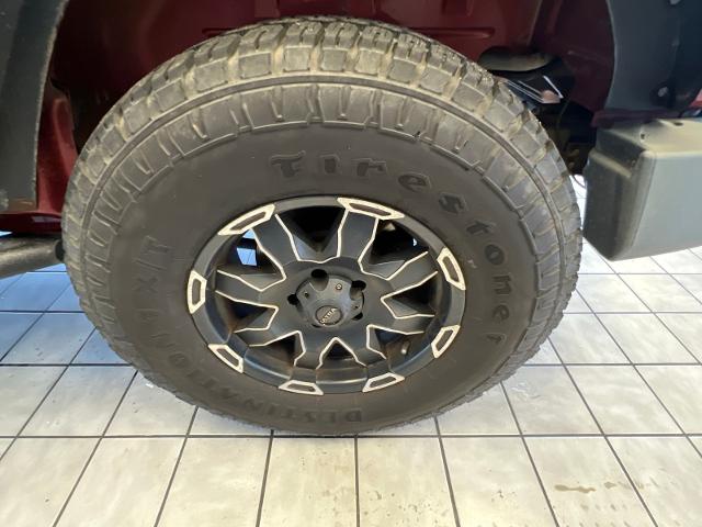 Used 2007 Red Rock Crystal Pearlcoat Jeep  image 21