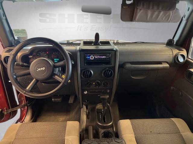 Used 2007 Red Rock Crystal Pearlcoat Jeep  image 3