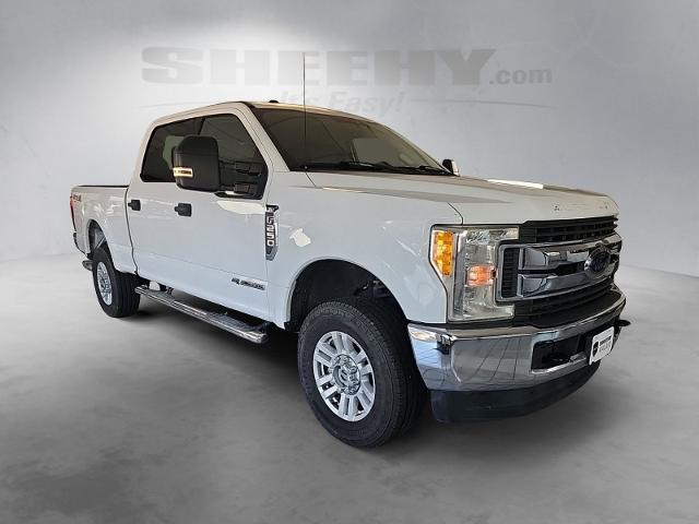 Used 2017 Oxford White Ford  image 2