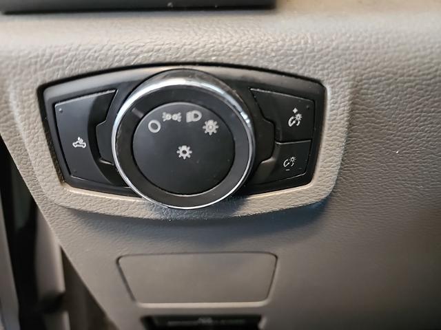 Used 2017 Oxford White Ford  image 22