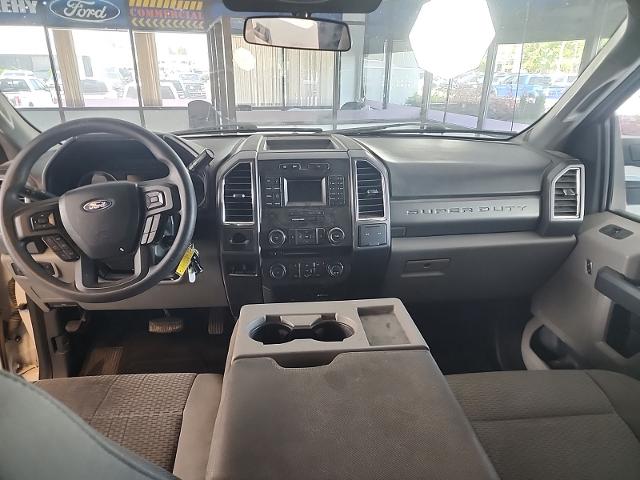 Used 2017 Oxford White Ford  image 25