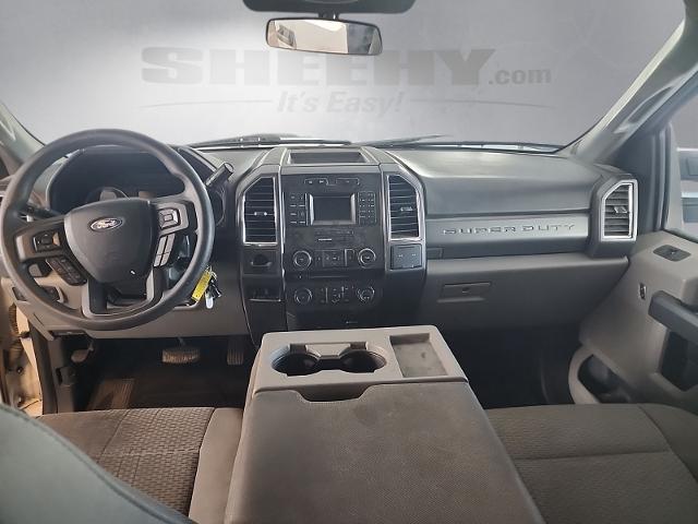 Used 2017 Oxford White Ford  image 3