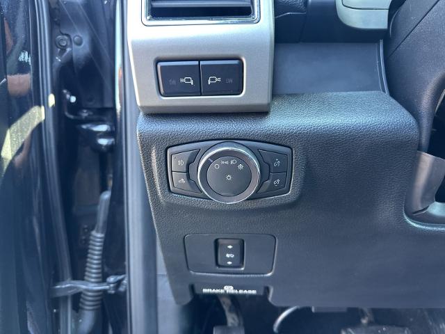 Used 2019 Agate Black Metallic Ford  image 21