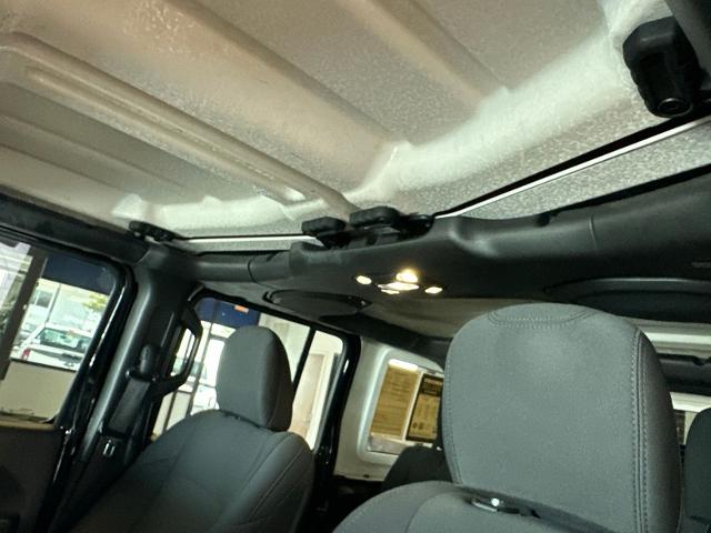 Used 2019 Black Clearcoat Jeep  image 24