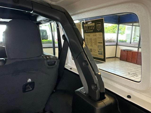Used 2019 Black Clearcoat Jeep  image 26