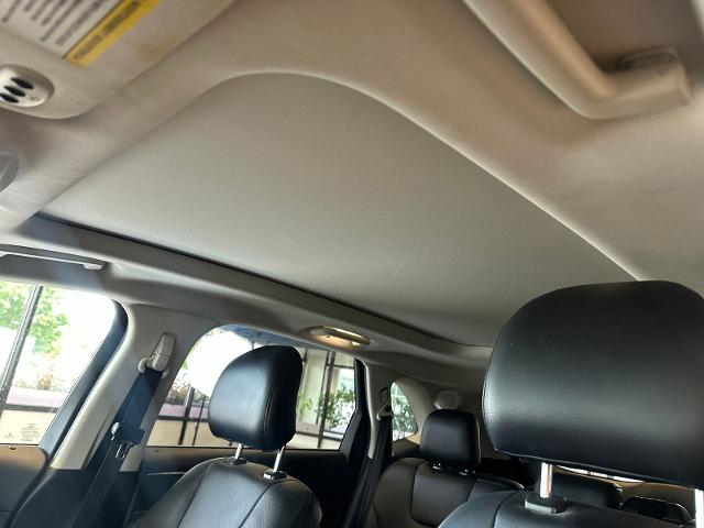 Used 2016 Shadow Black Ford  image 25