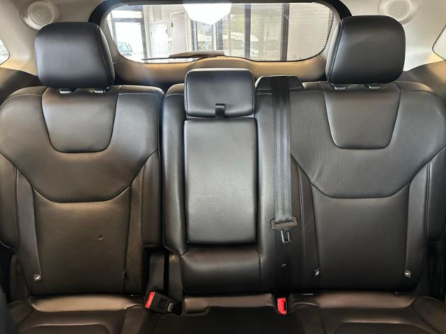 Used 2016 Shadow Black Ford  image 26