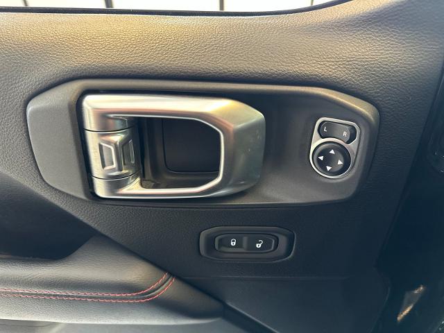 Used 2020 Black Clearcoat Jeep  image 19