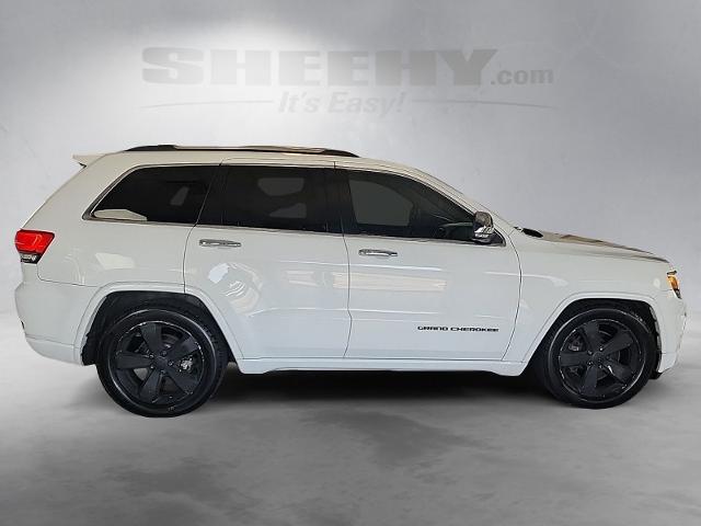 Used 2014 Bright White Clearcoat Jeep  image 10