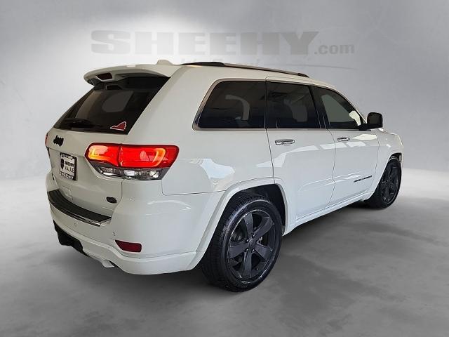Used 2014 Bright White Clearcoat Jeep  image 14