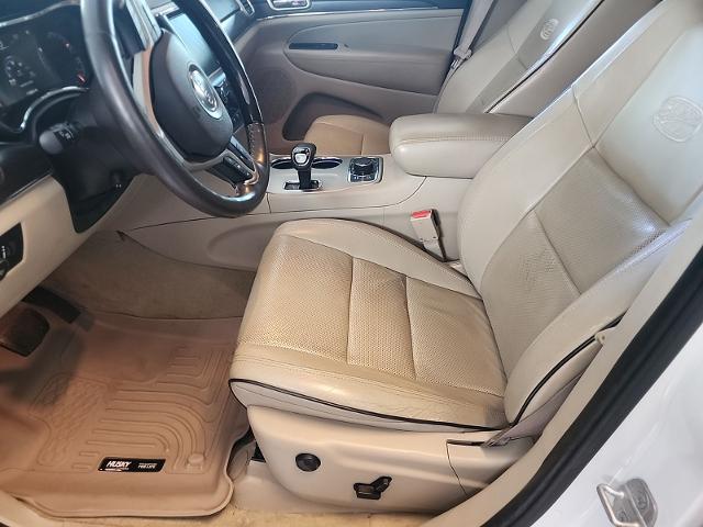 Used 2014 Bright White Clearcoat Jeep  image 9
