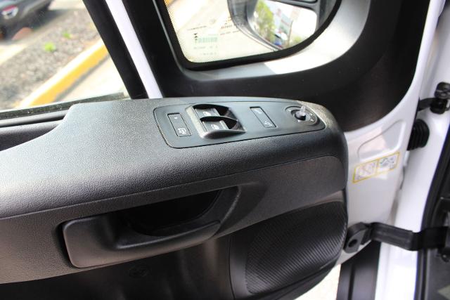 Used 2025 Bright White Clearcoat RAM  image 19