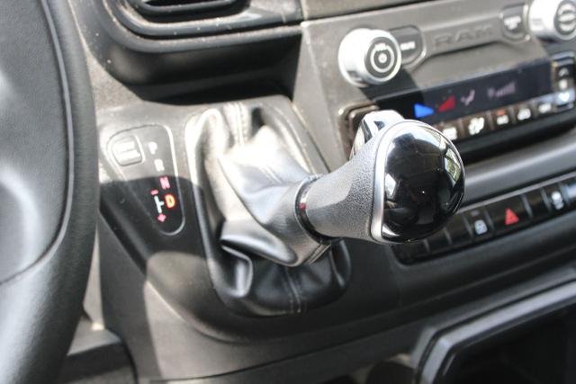 Used 2025 Bright White Clearcoat RAM  image 27