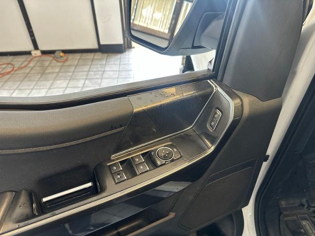 Used 2021 Oxford White Ford  image 21