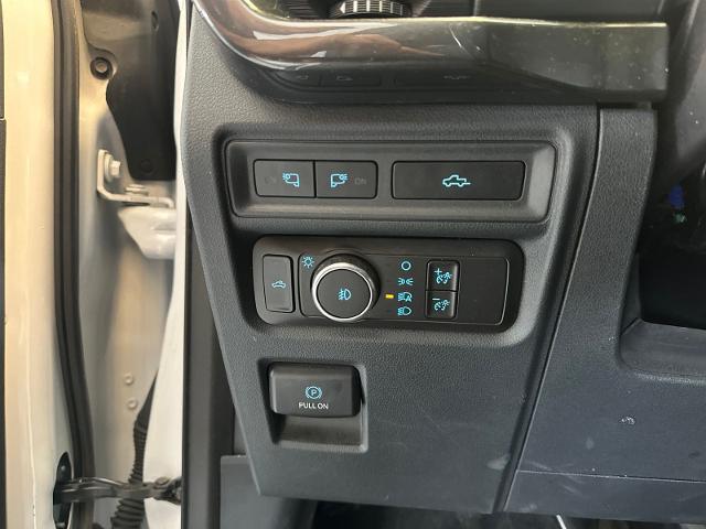 Used 2021 Oxford White Ford  image 23