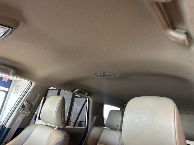 Used 2017 Super White Toyota  image 10