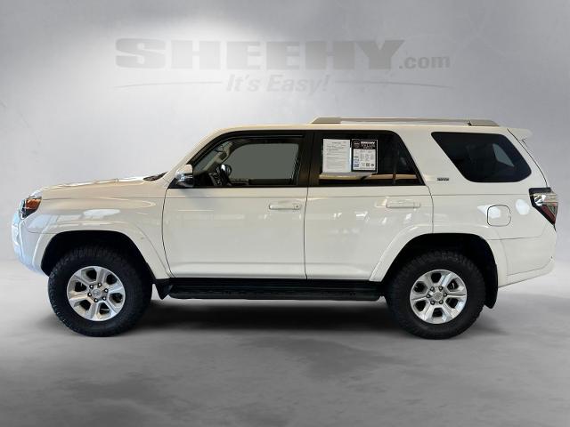 Used 2017 Super White Toyota  image 15