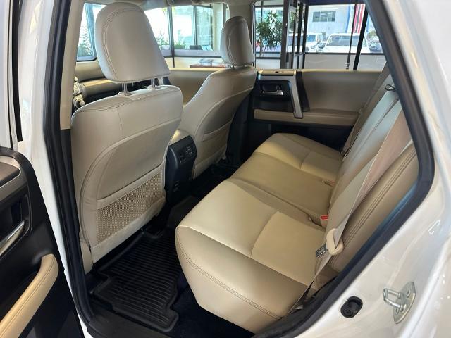 Used 2017 Super White Toyota  image 6