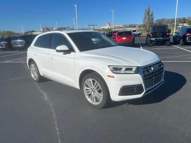 2018 Audi Q5 2.0T quattro S tronic Premium Plus's photo