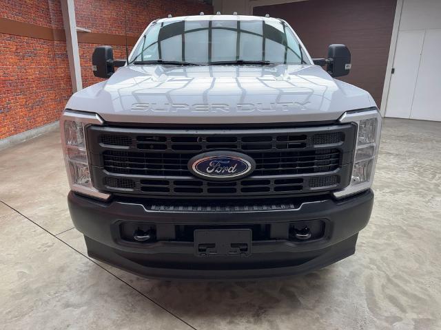 New 2026 Oxford White Ford F-350® XL image 8