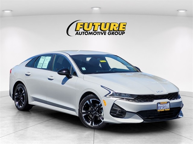 2022 Kia K5
