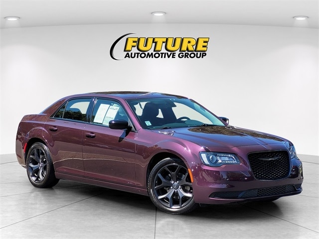 2021 Chrysler 300