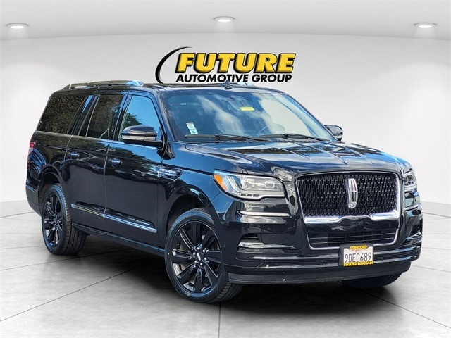 2022 Lincoln Navigator L