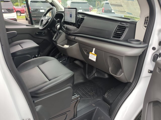 New 2026 Oxford White Ford Cargo Van image 34