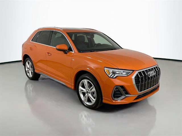 2022 Audi Q3 quattro S line Prem Plus 45 TFSI