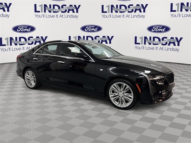 2023 Cadillac CT4