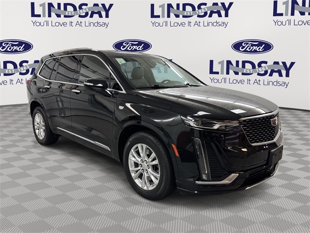 2024 Cadillac XT6 Luxury's photo