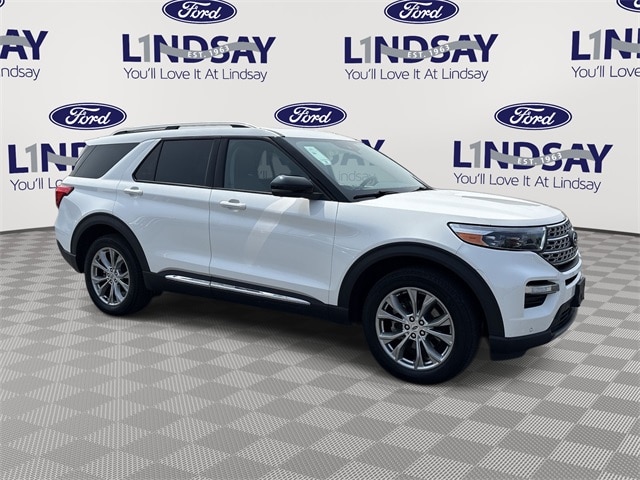 2022 Ford Explorer