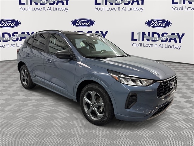 2024 Ford Escape ST-Line's photo