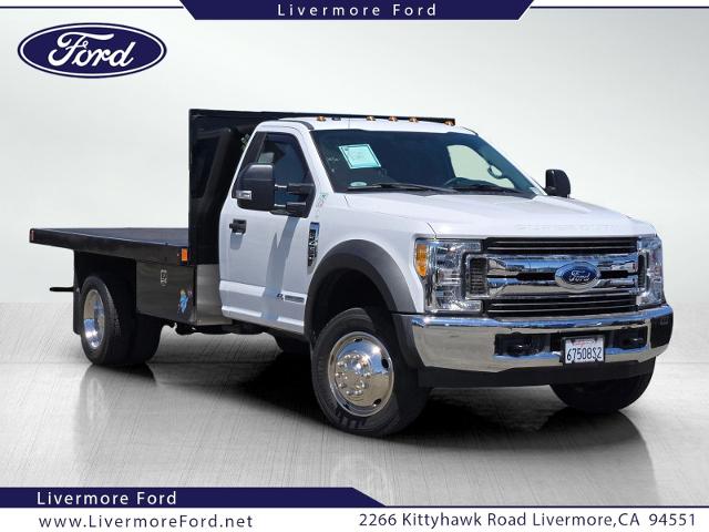 2017 Ford F-450 XLT Regular Cab 169-In DRW's photo