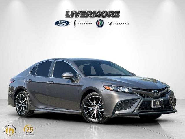 2021 Toyota Camry SE Nightshade