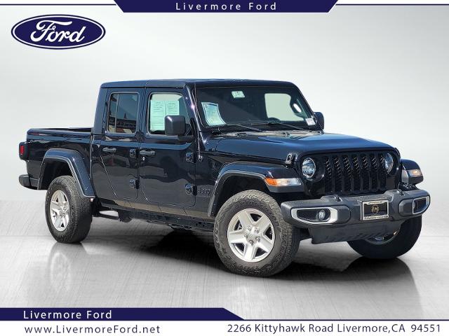 2023 Jeep Gladiator