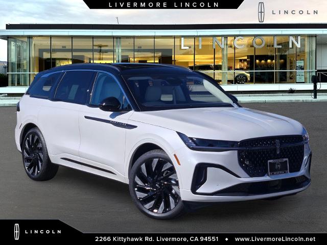 2026 Lincoln Nautilus Black Label AWD's photo